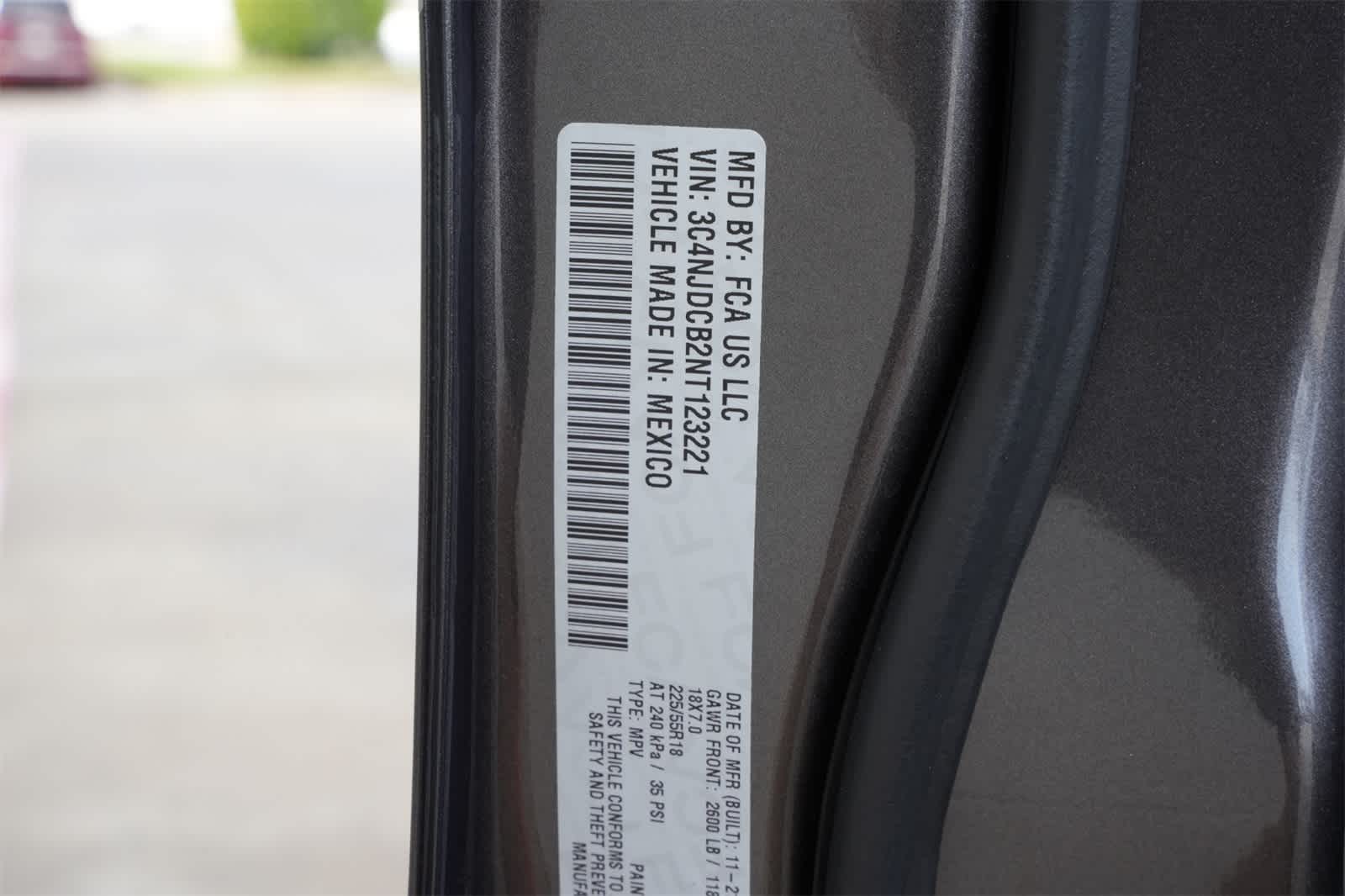 Thumbnail: 2022 Jeep Compass - 27