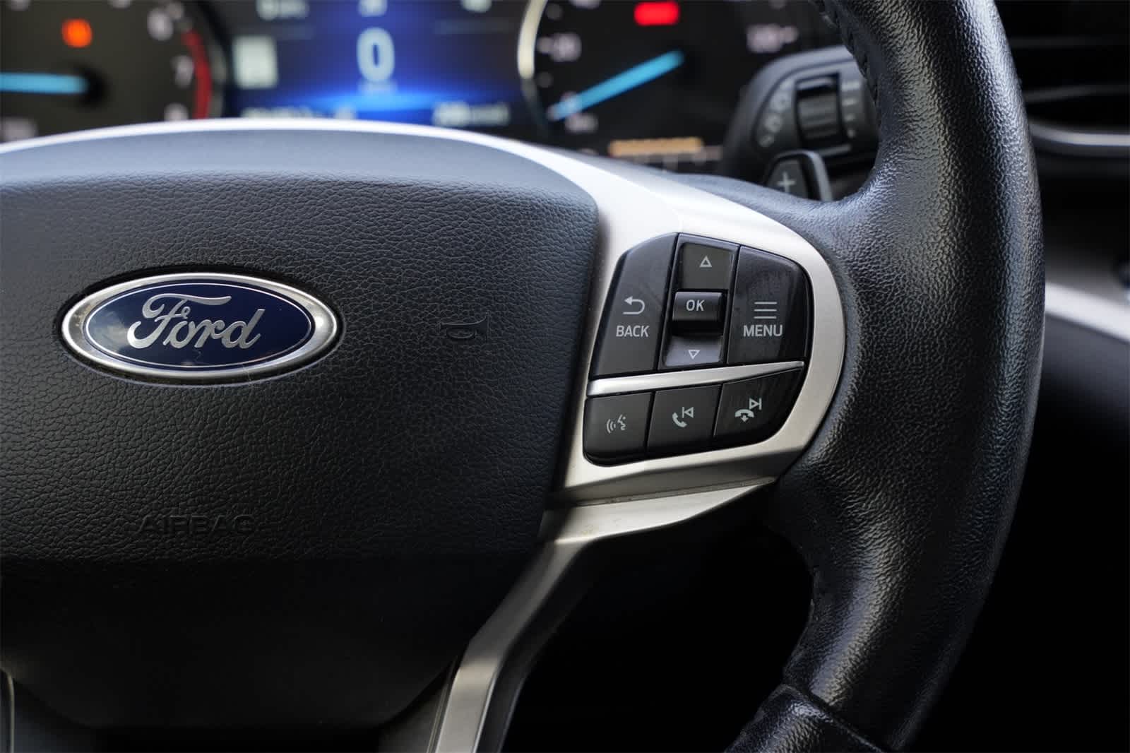 Thumbnail: 2020 Ford Explorer - 11