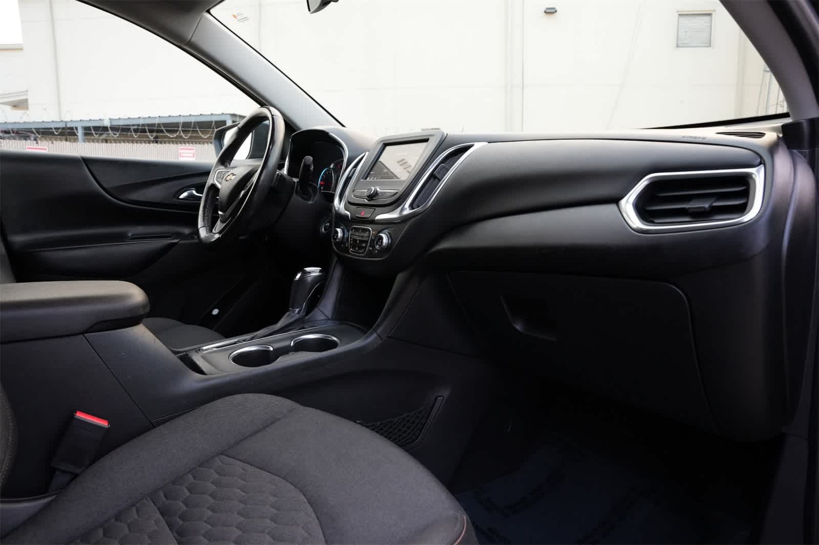 Thumbnail: 2019 Chevrolet Equinox - 22