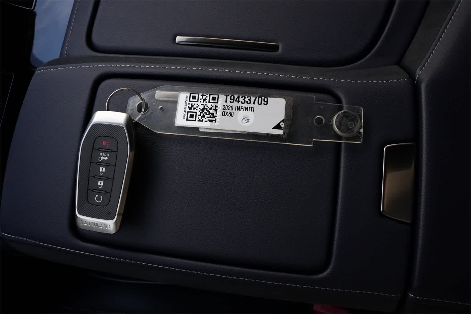 Thumbnail: 2026 INFINITI QX80 - 28