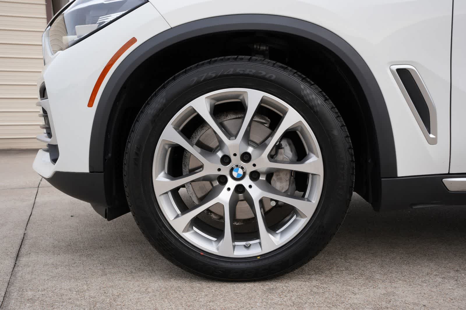 Thumbnail: 2022 BMW X5 - 28