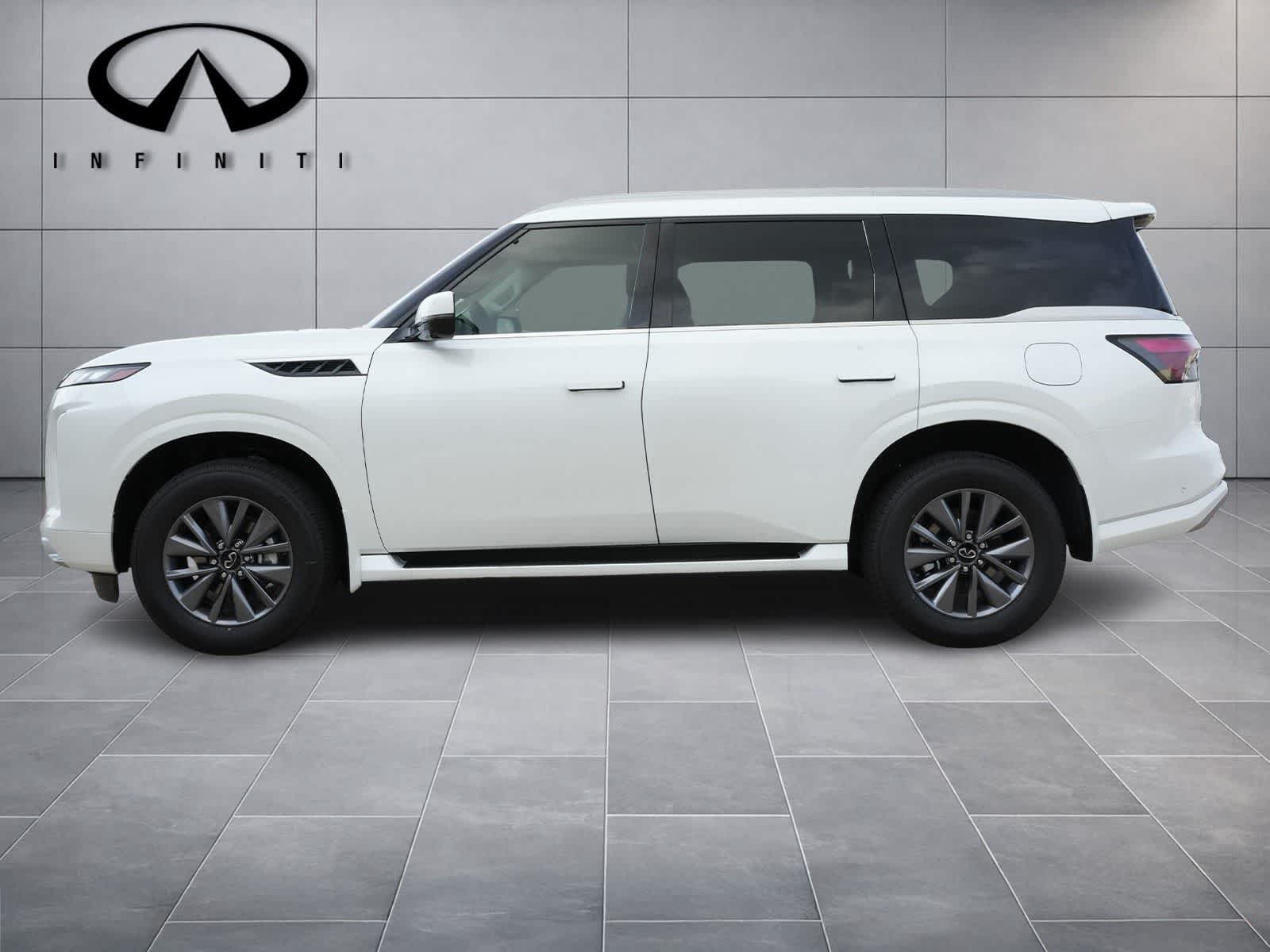 Thumbnail: 2026 INFINITI QX80 - 4