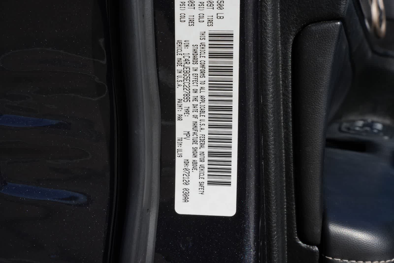 Thumbnail: 2014 Jeep Grand Cherokee - 25