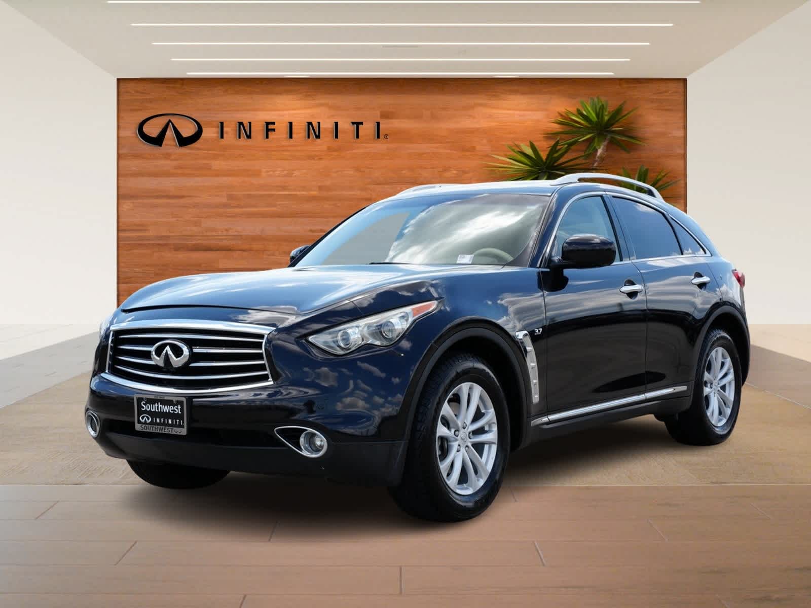 Thumbnail: 2015 INFINITI QX70 - 1