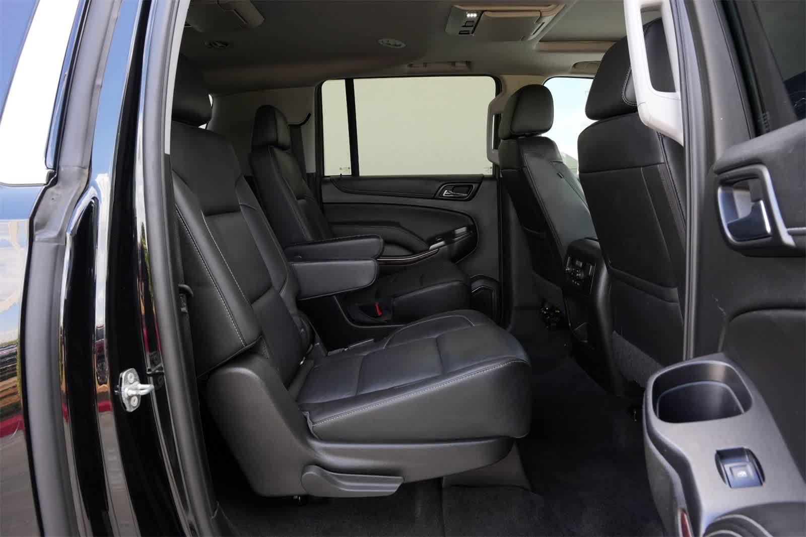 Thumbnail: 2018 GMC Yukon XL - 20