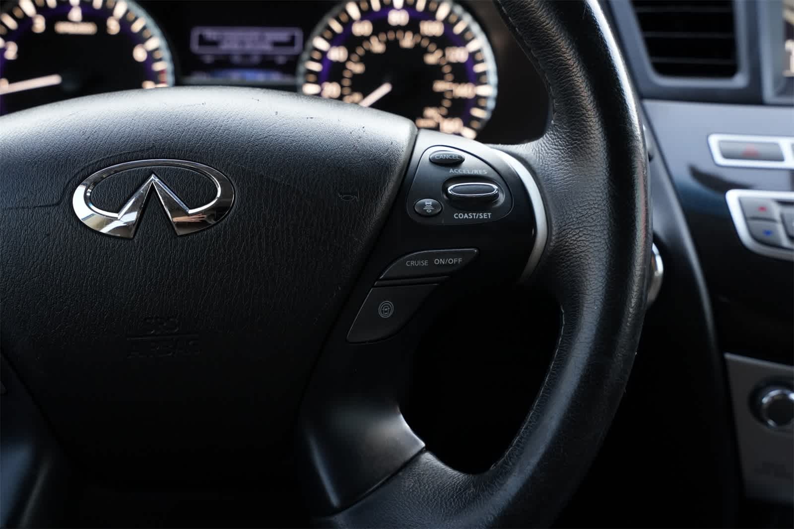 Thumbnail: 2017 INFINITI QX60 - 10
