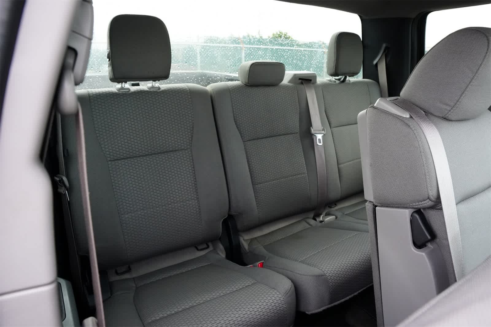 2016 Ford F-150  15