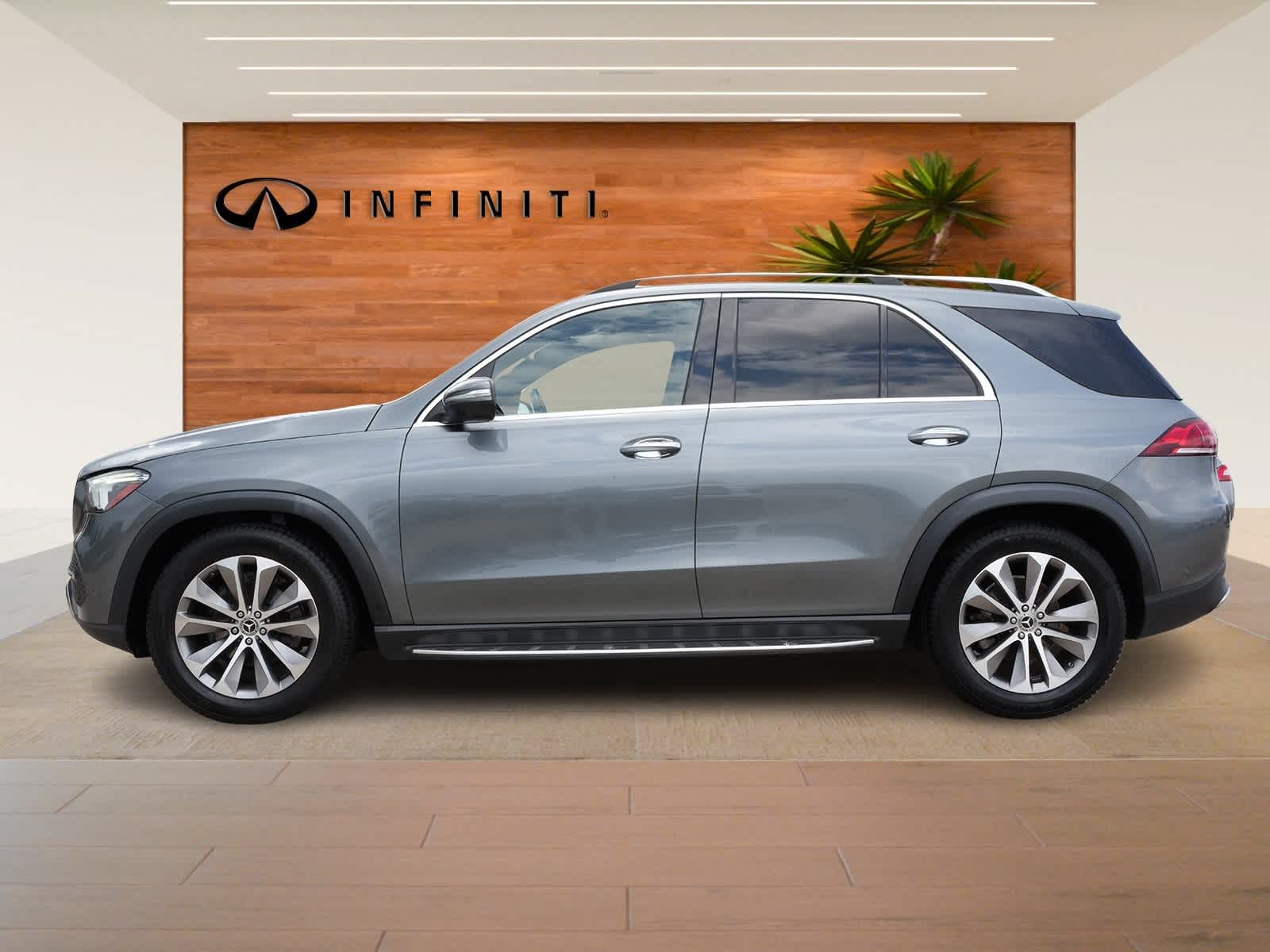 Thumbnail: 2020 Mercedes-Benz GLE - 4