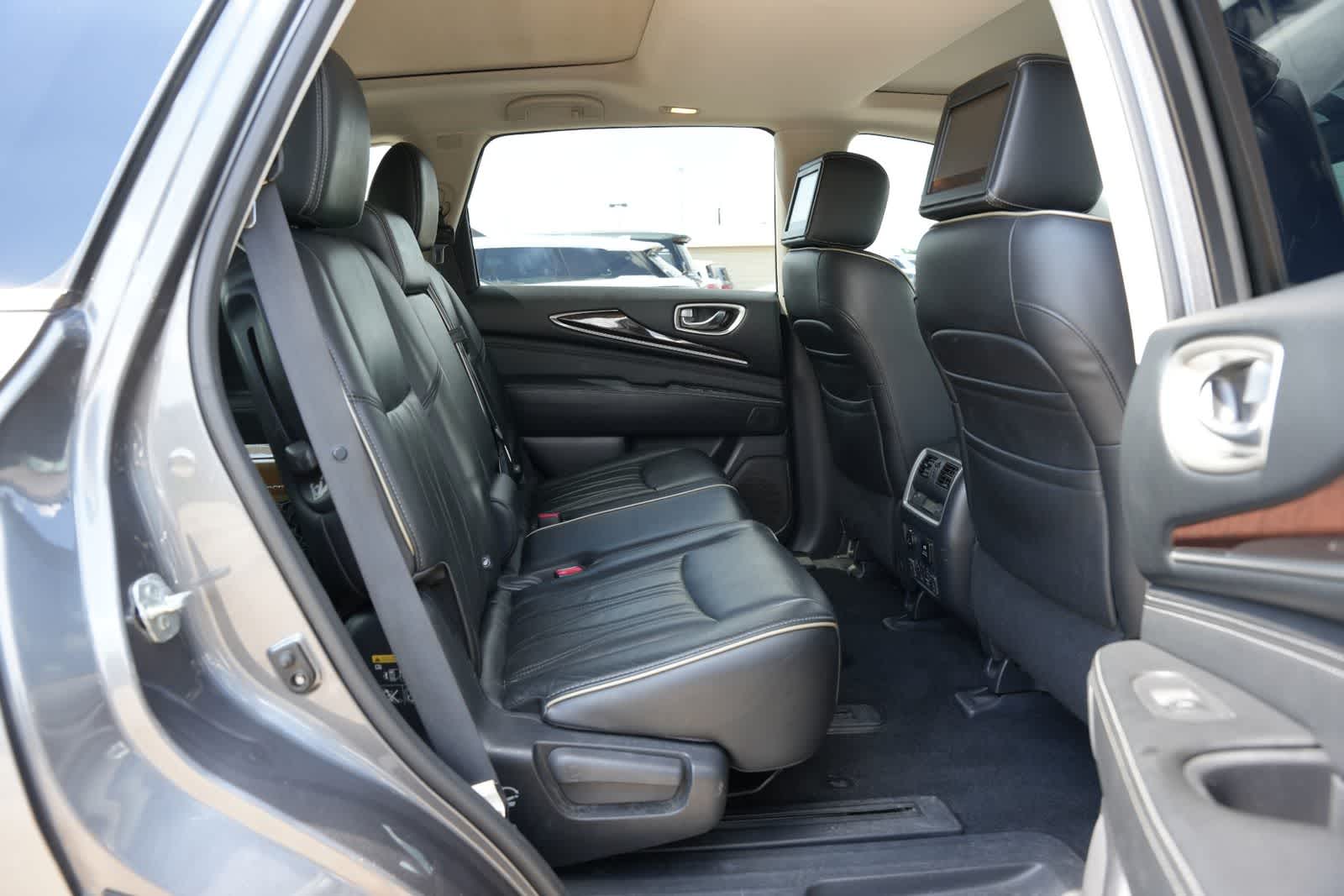 Thumbnail: 2017 INFINITI QX60 - 21
