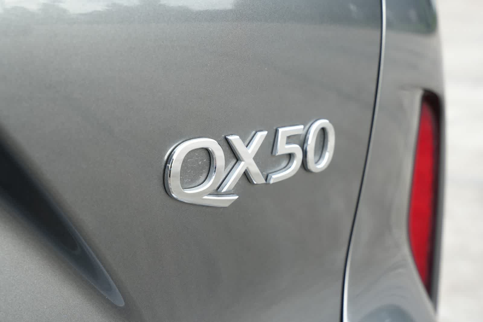 Thumbnail: 2025 INFINITI QX50 - 19