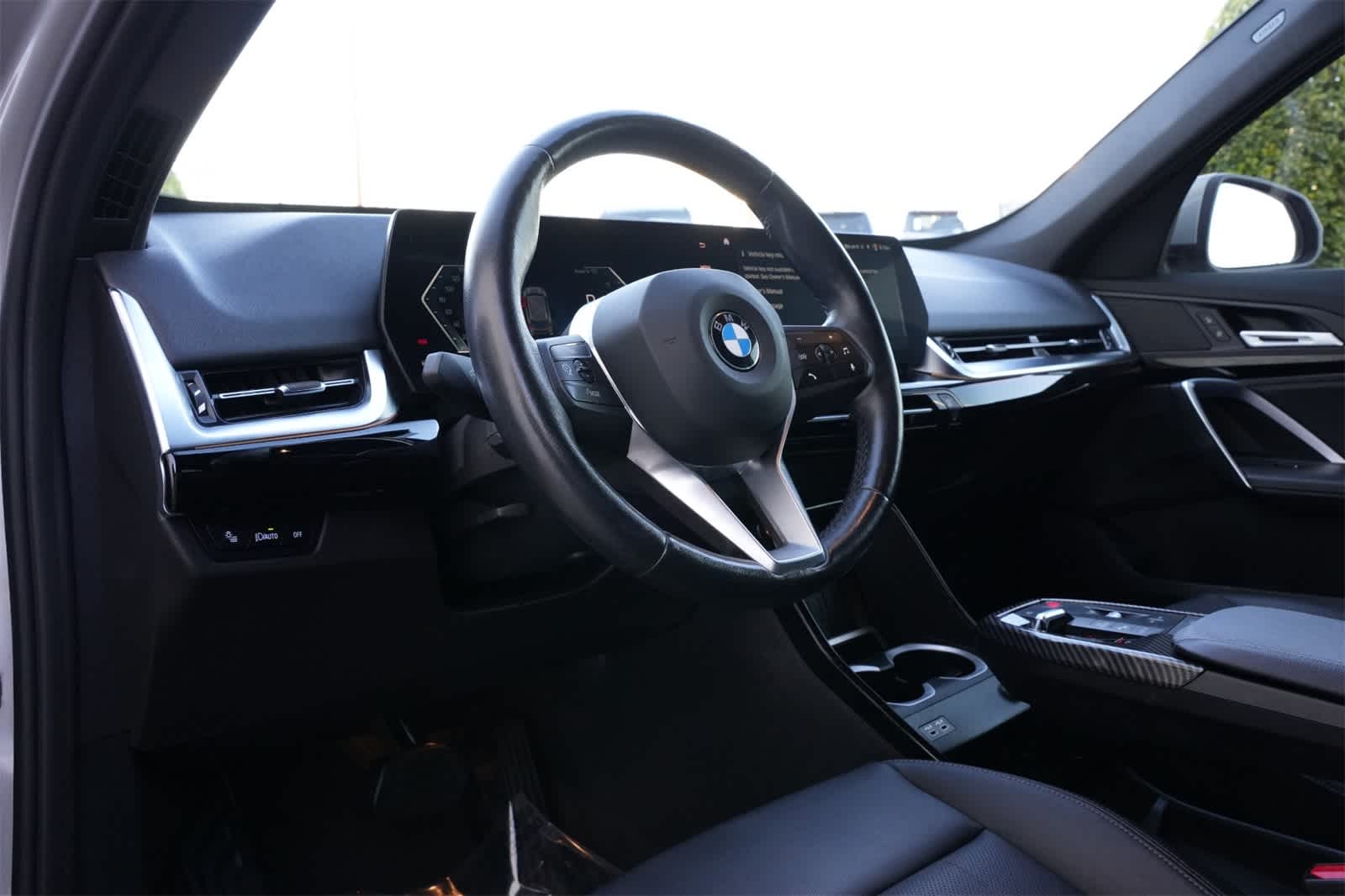 Thumbnail: 2023 BMW X1 - 16