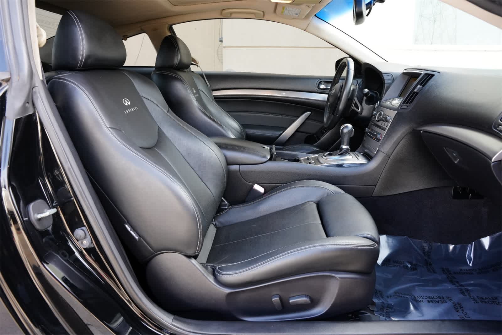 Thumbnail: 2012 INFINITI G37 - 20