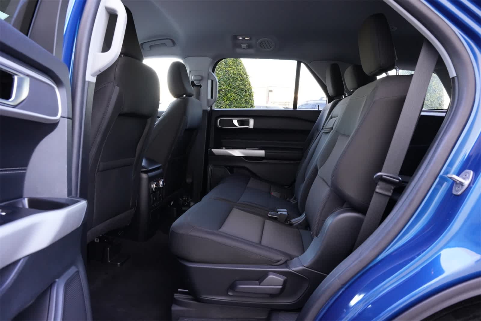 Thumbnail: 2022 Ford Explorer - 18