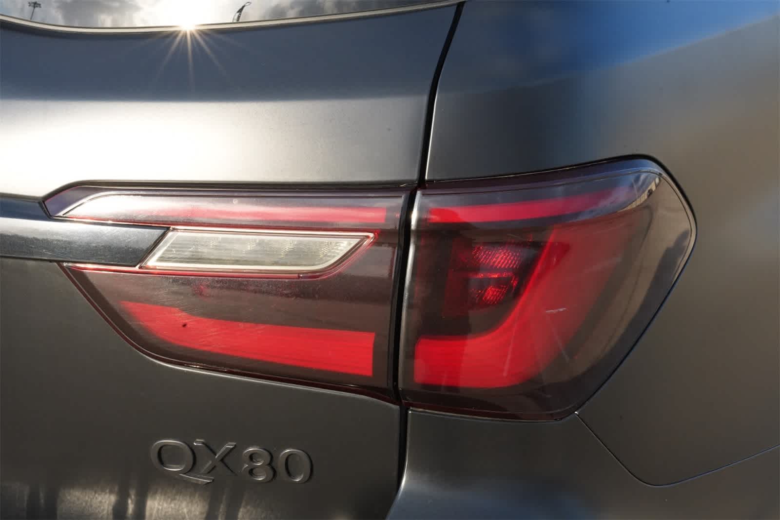 Thumbnail: 2022 INFINITI QX80 - 22