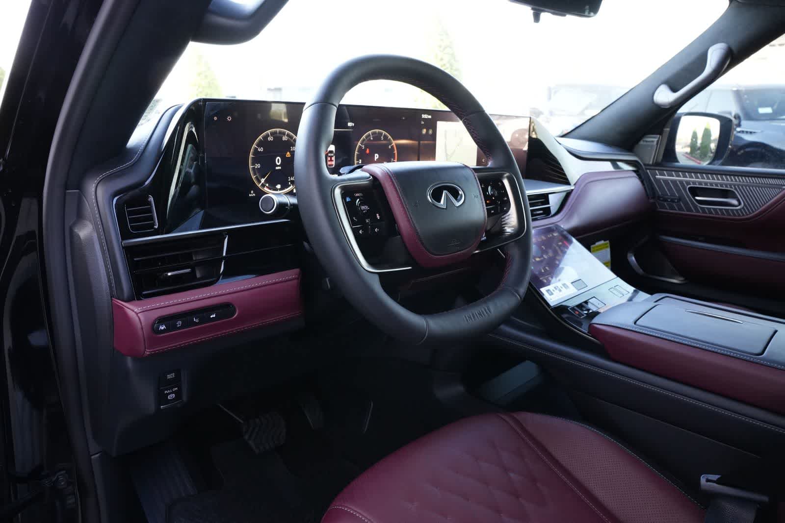 Thumbnail: 2026 INFINITI QX80 - 16