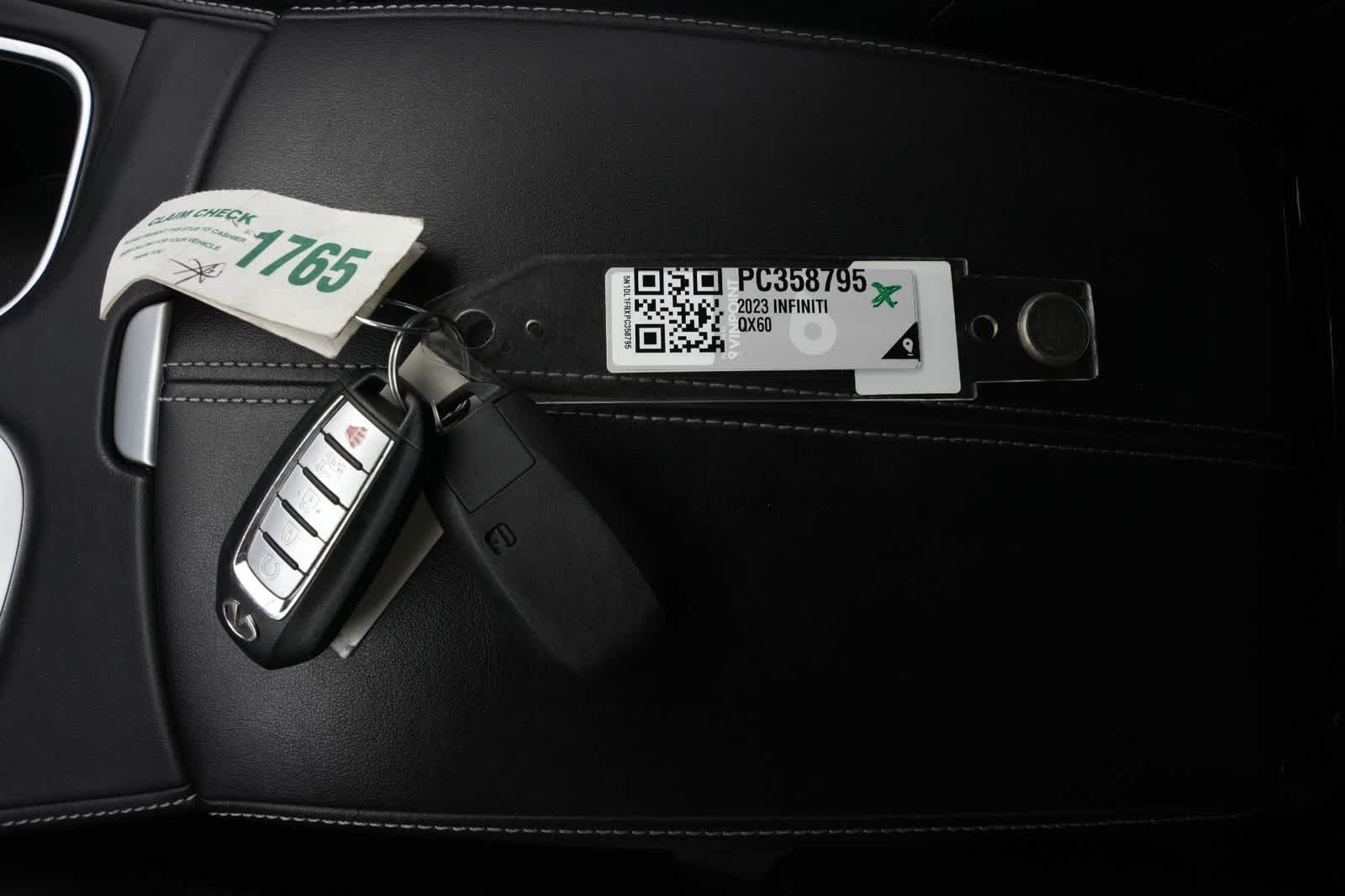 Thumbnail: 2023 INFINITI QX60 - 26