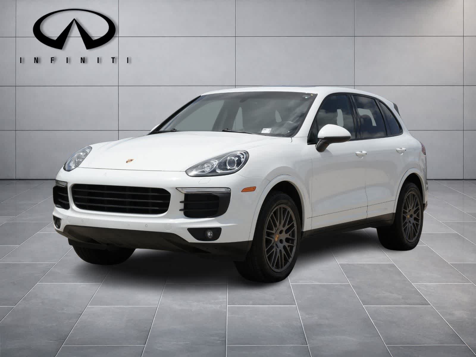 2017 Porsche Cayenne  -
                  Houston, TX