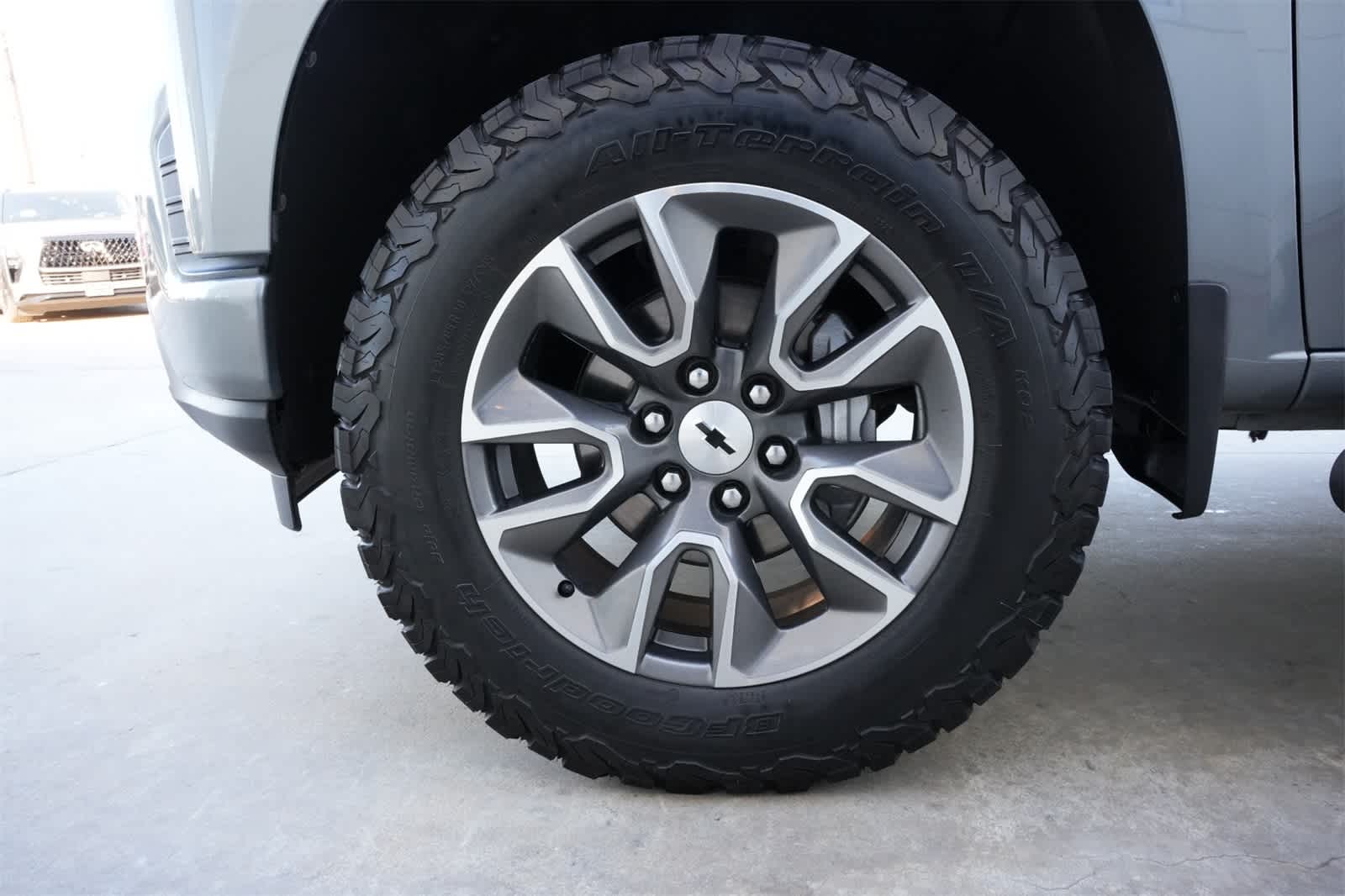 Thumbnail: 2021 Chevrolet Silverado 1500 - 26