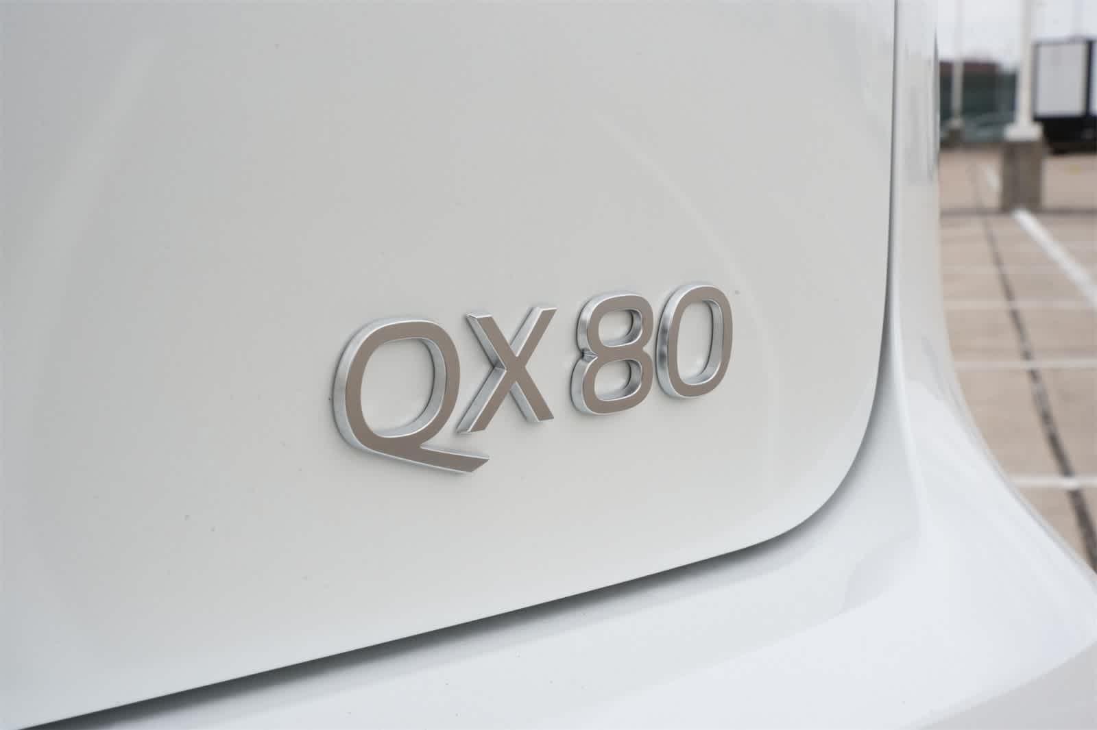 Thumbnail: 2026 INFINITI QX80 - 21