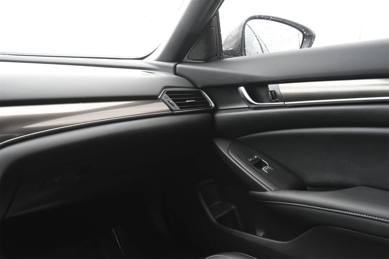Thumbnail: 2022 Honda Accord - 7