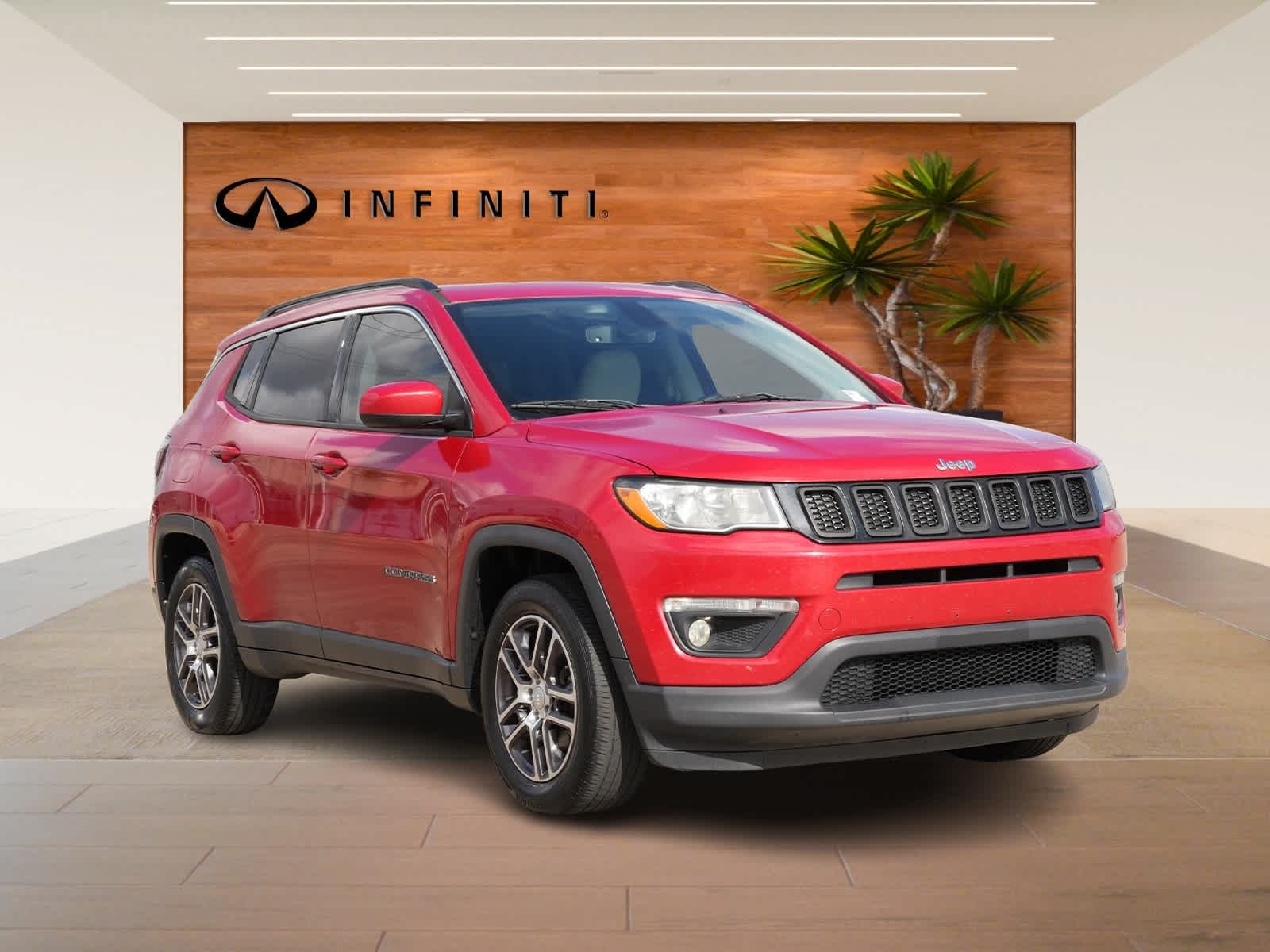 Thumbnail: 2018 Jeep Compass - 3