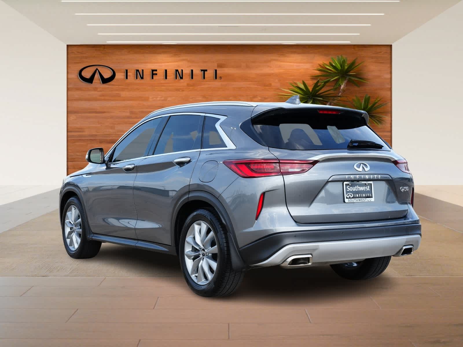 Thumbnail: 2022 INFINITI QX50 - 5