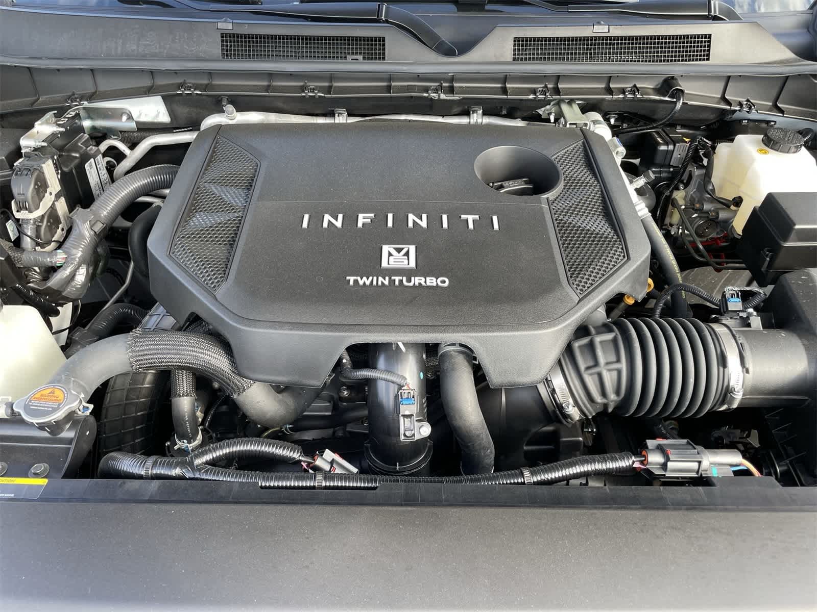 Thumbnail: 2025 INFINITI QX80 - 27