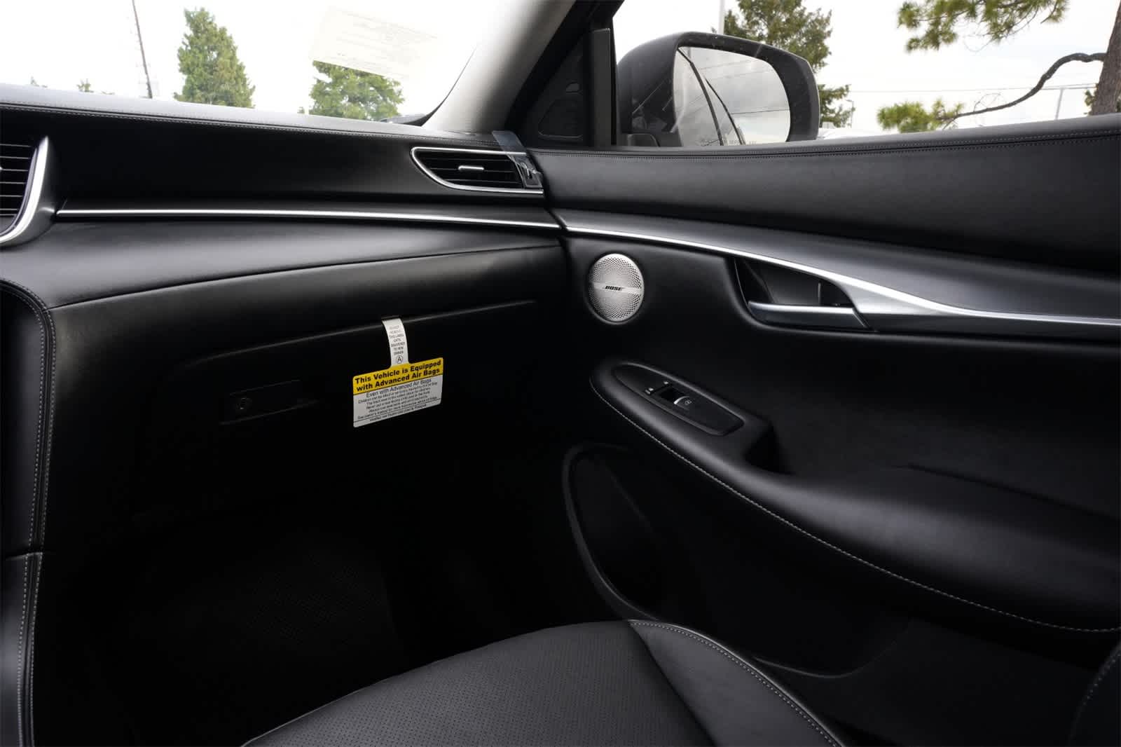 Thumbnail: 2025 INFINITI QX50 - 8