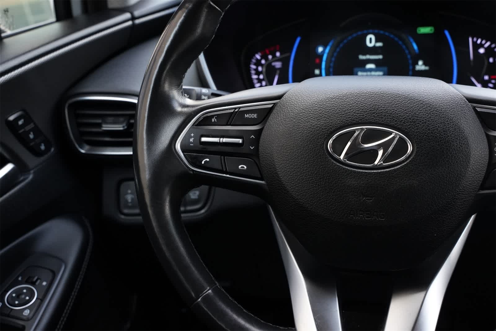 Thumbnail: 2019 Hyundai Santa Fe - 10