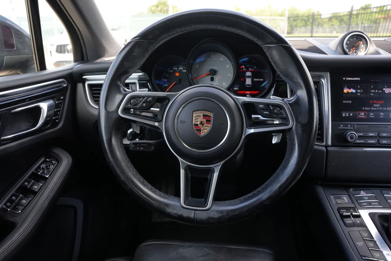 Thumbnail: 2017 Porsche Macan - 6