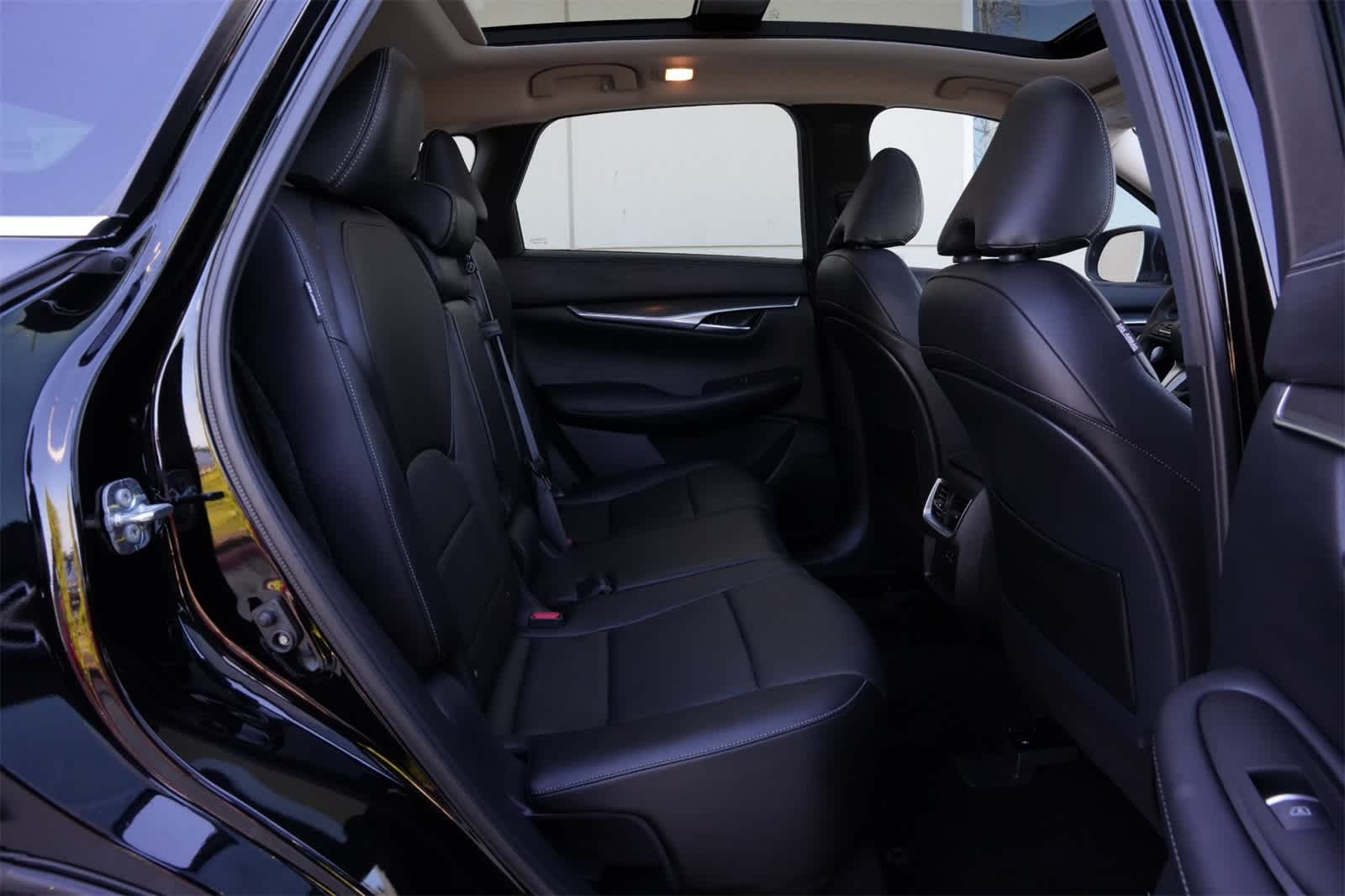 Thumbnail: 2025 INFINITI QX50 - 21