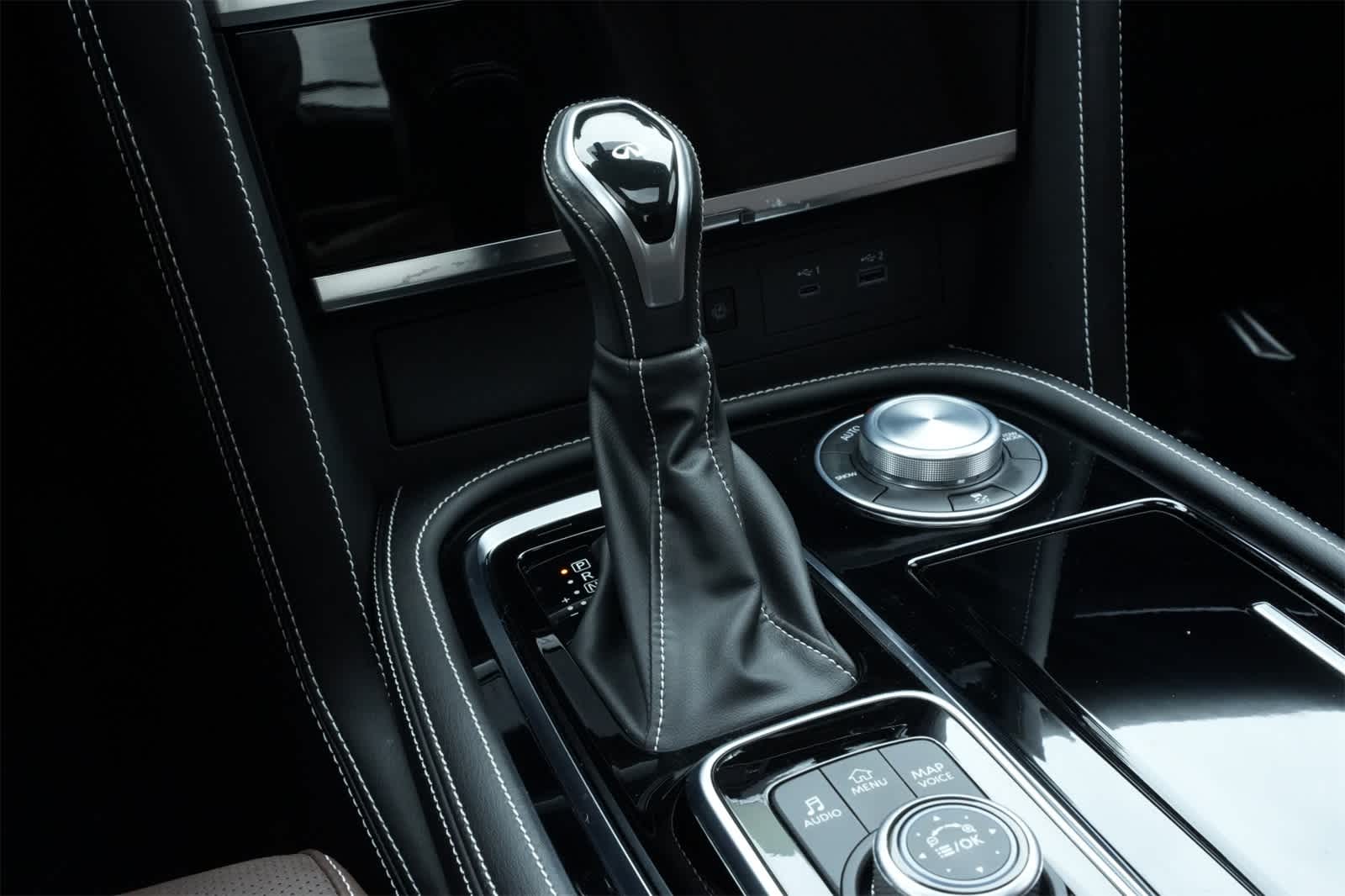 Thumbnail: 2024 INFINITI QX80 - 14