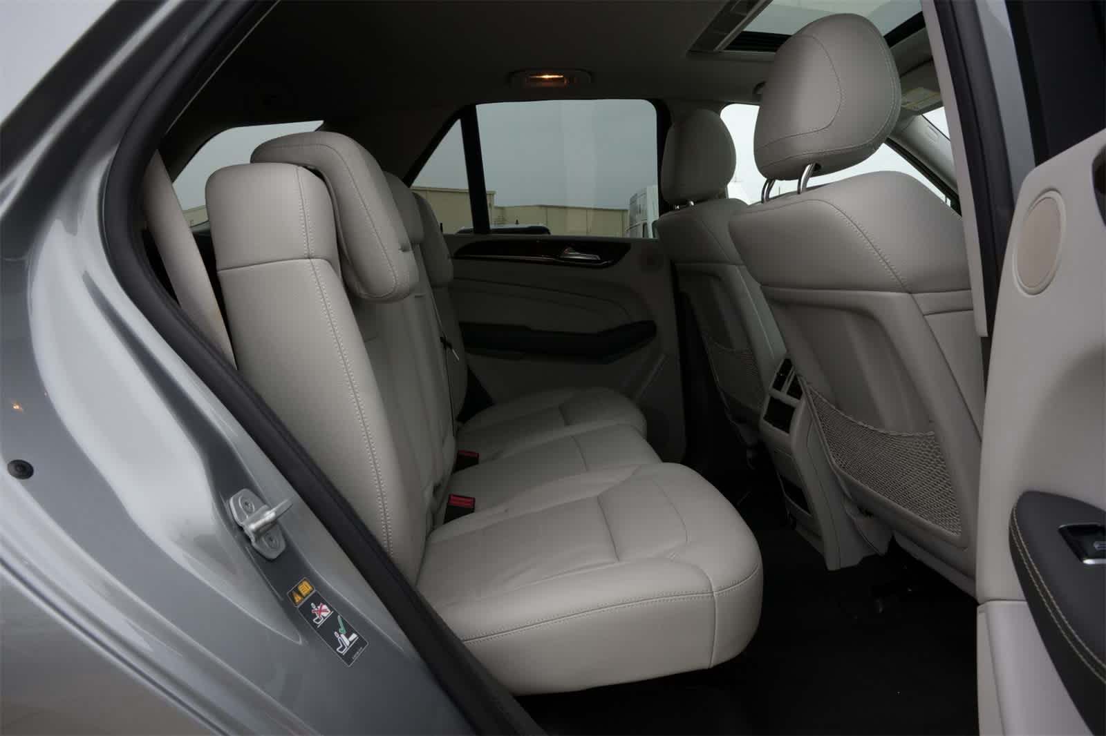 Thumbnail: 2015 Mercedes-Benz M-Class - 18