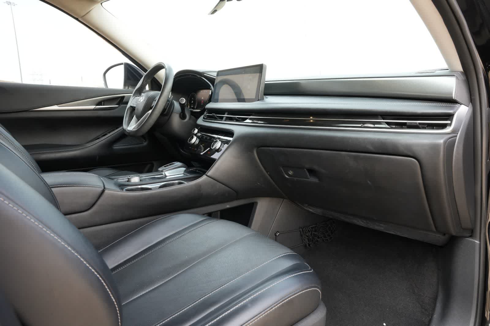 Thumbnail: 2023 INFINITI QX60 - 22