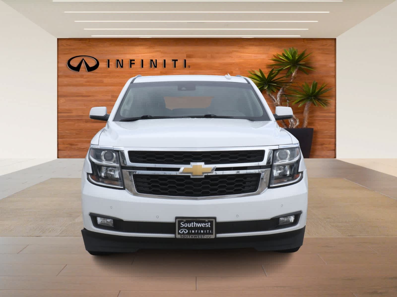 Thumbnail: 2019 Chevrolet Tahoe - 2