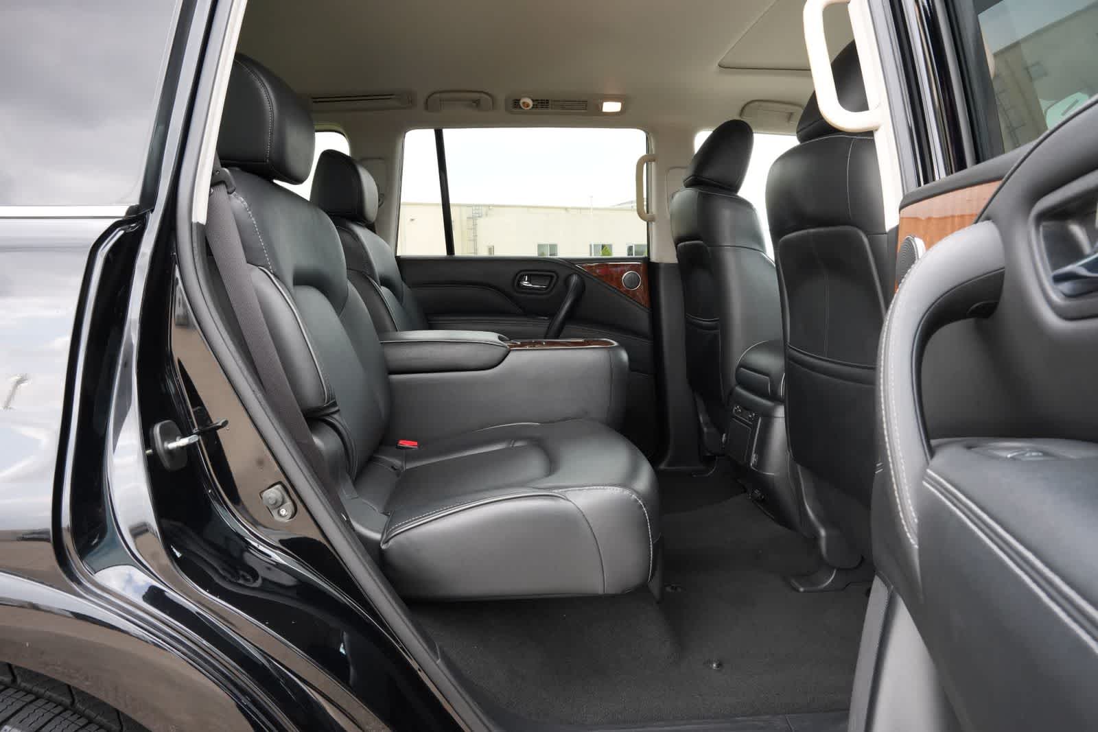 Thumbnail: 2019 INFINITI QX80 - 24