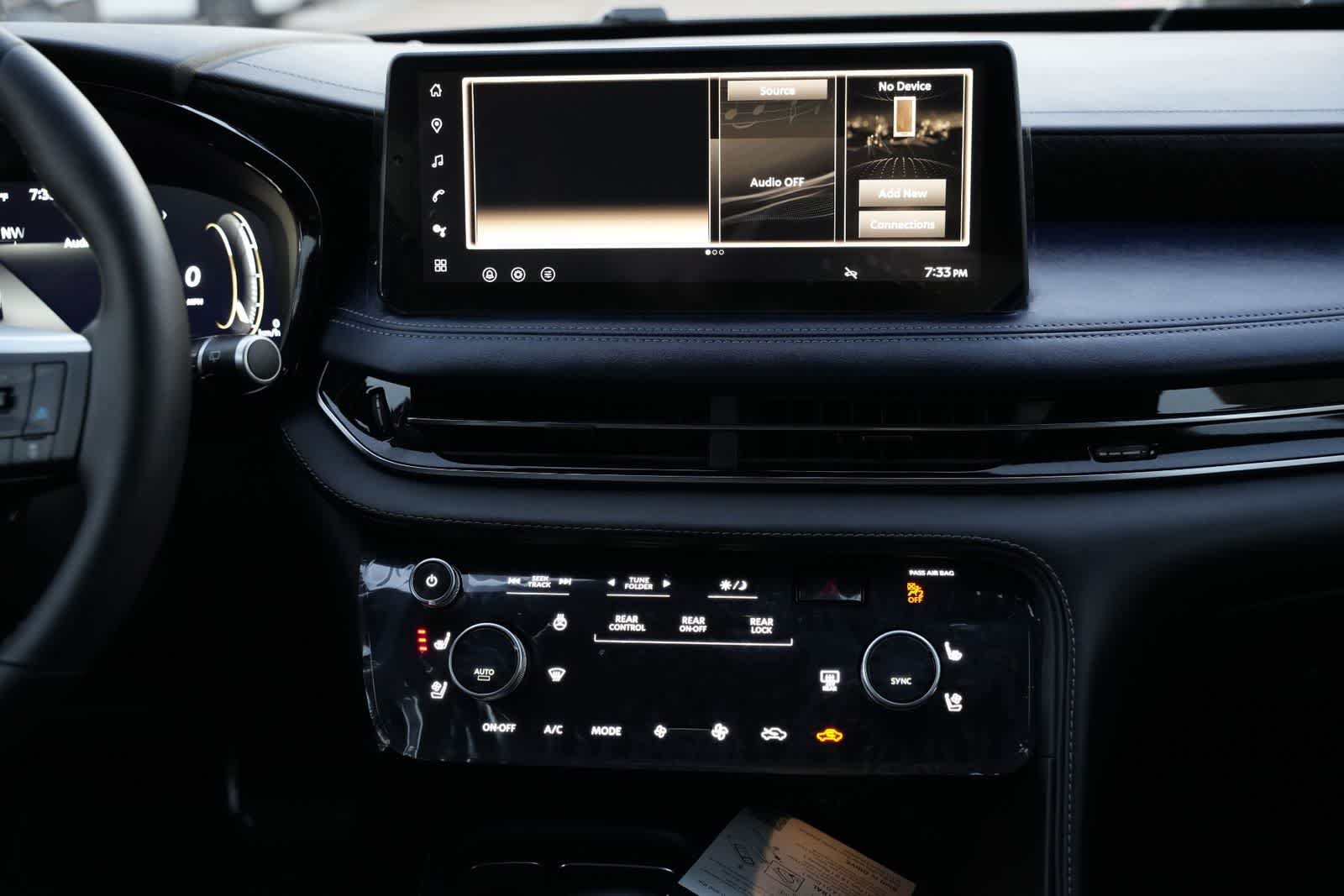 Thumbnail: 2026 INFINITI QX60 - 13