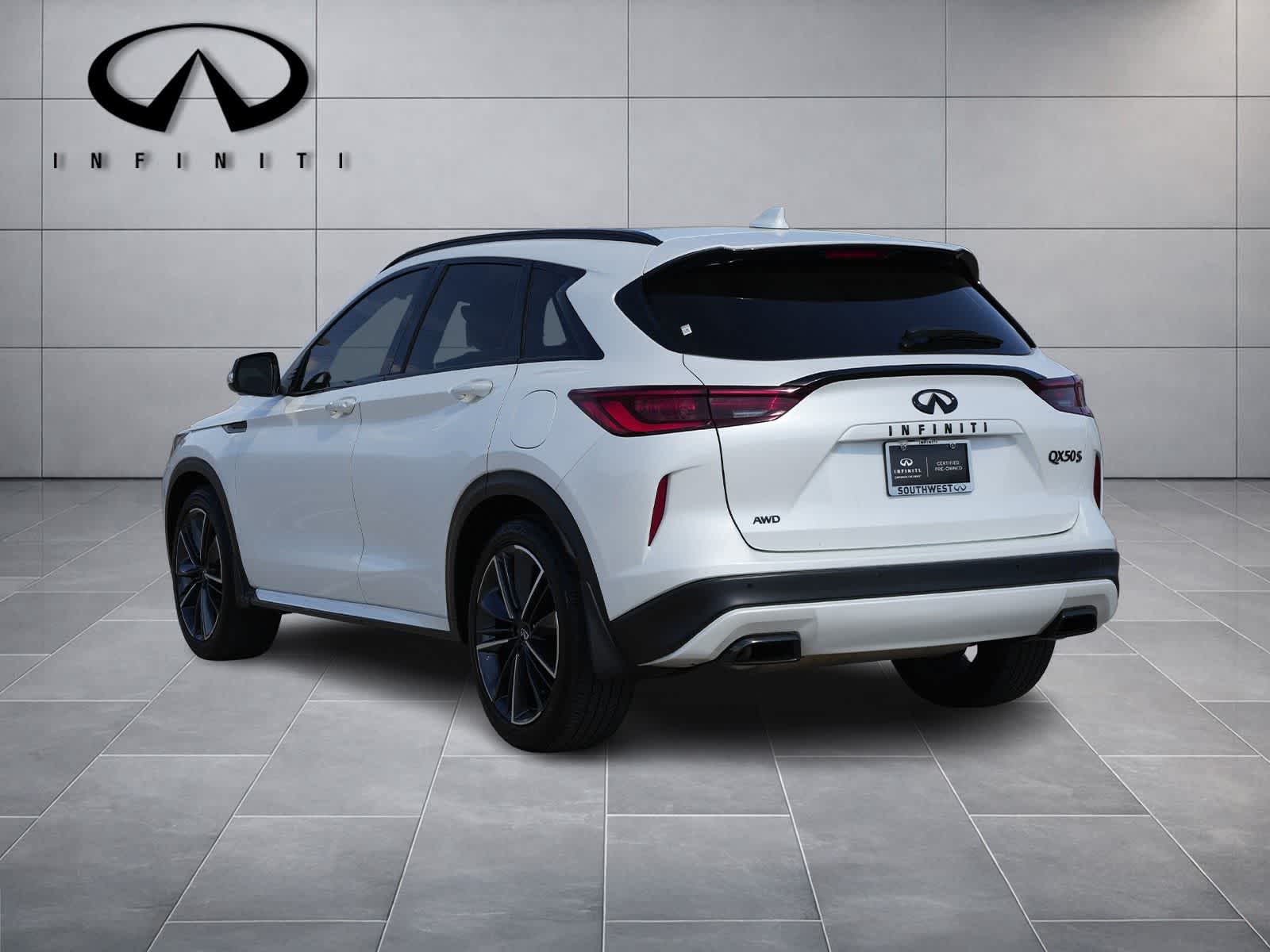Thumbnail: 2025 INFINITI QX50 - 5