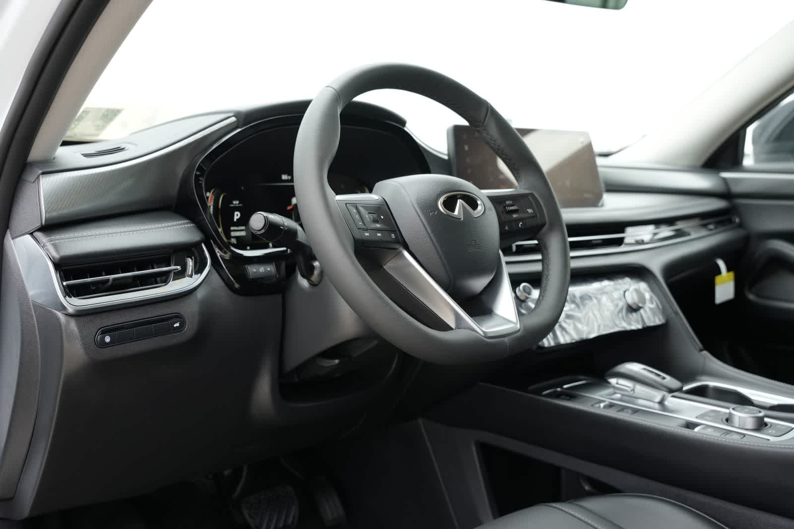 Thumbnail: 2027 INFINITI QX60 - 18