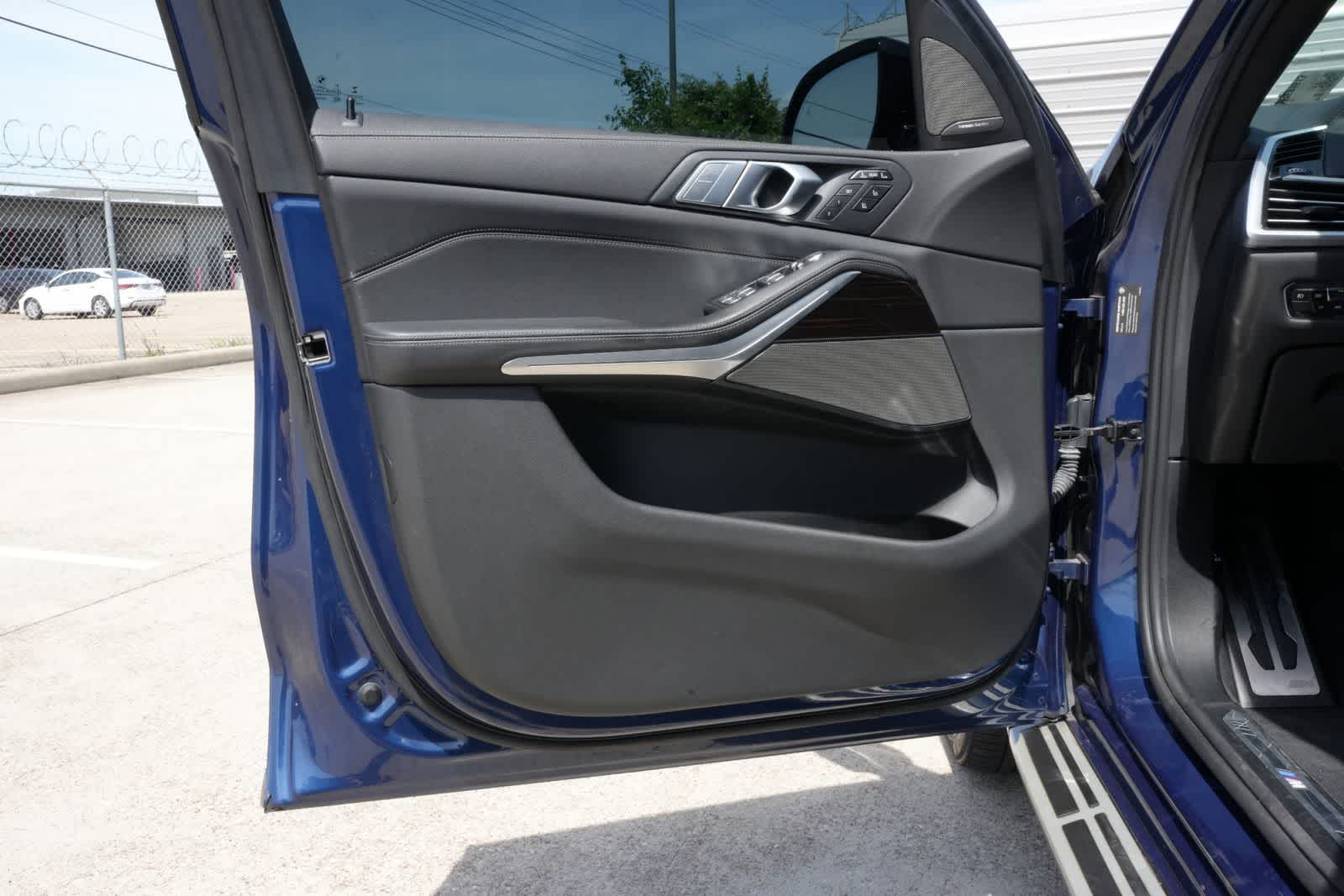 Thumbnail: 2021 BMW X7 - 17