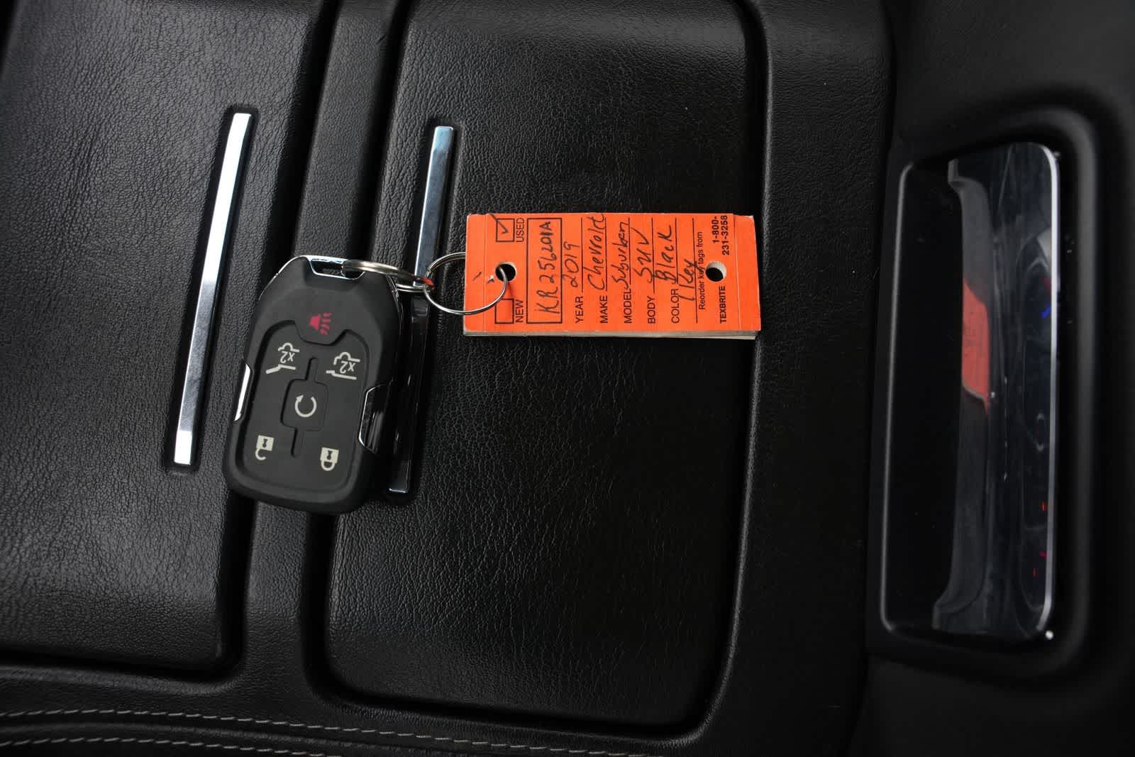 Thumbnail: 2019 Chevrolet Suburban - 26