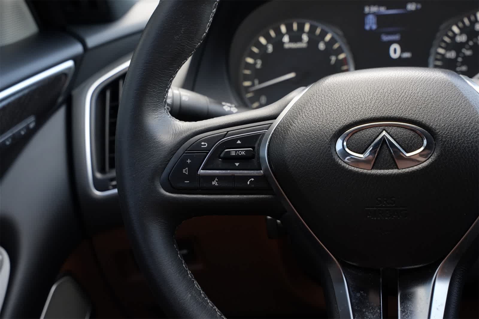 Thumbnail: 2023 INFINITI Q50 - 10