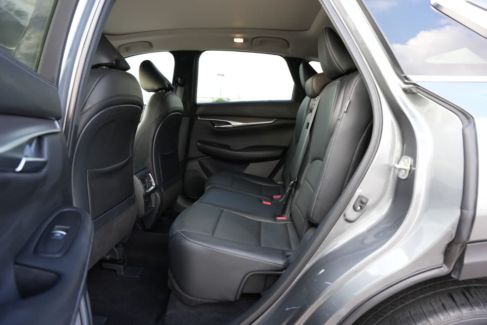 Thumbnail: 2023 INFINITI QX50 - 18