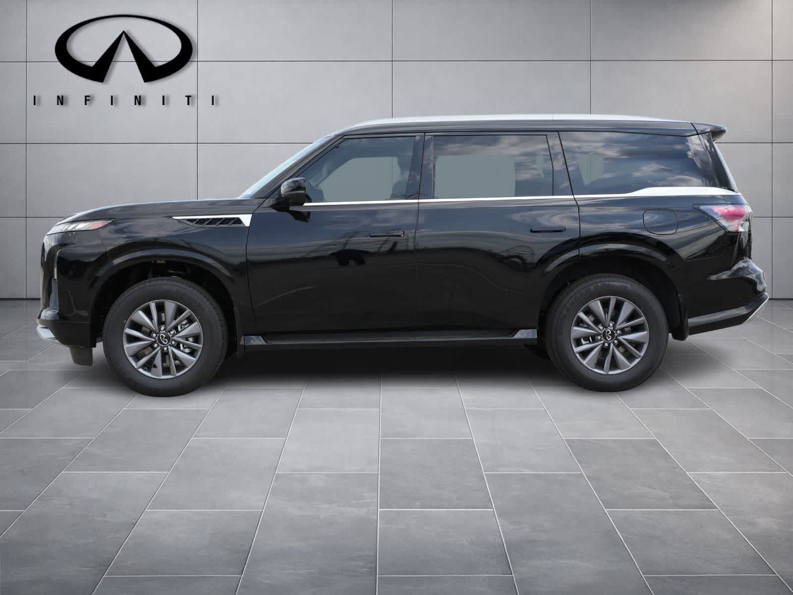 Thumbnail: 2026 INFINITI QX80 - 4
