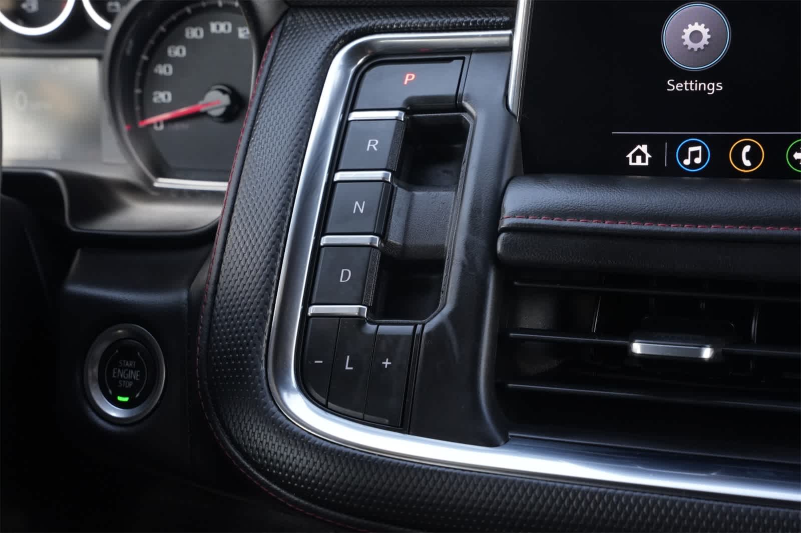 Thumbnail: 2021 Chevrolet Tahoe - 14