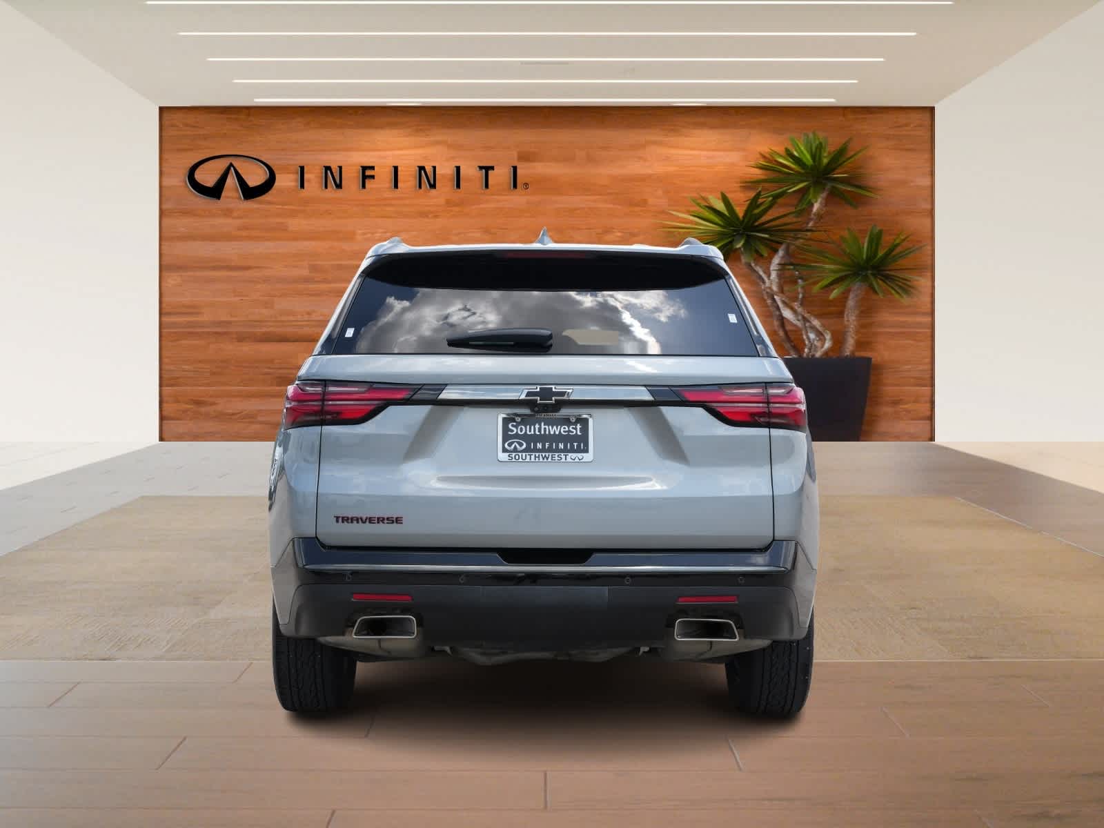 Thumbnail: 2023 Chevrolet Traverse - 6
