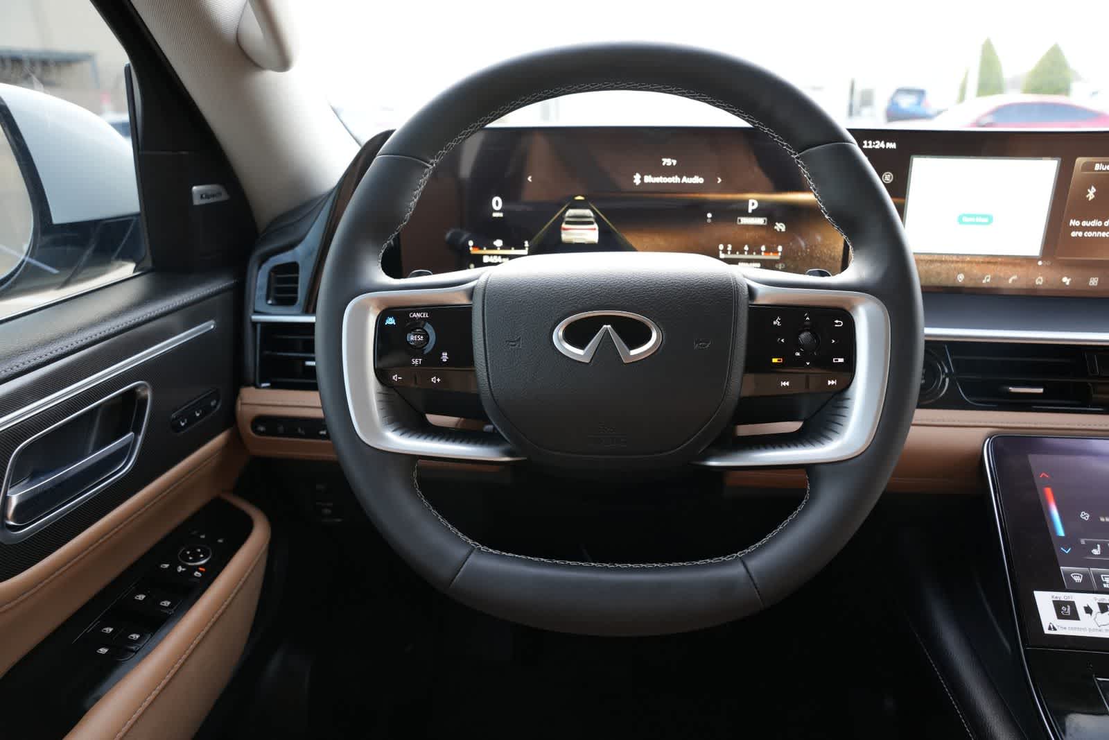 Thumbnail: 2026 INFINITI QX80 - 9