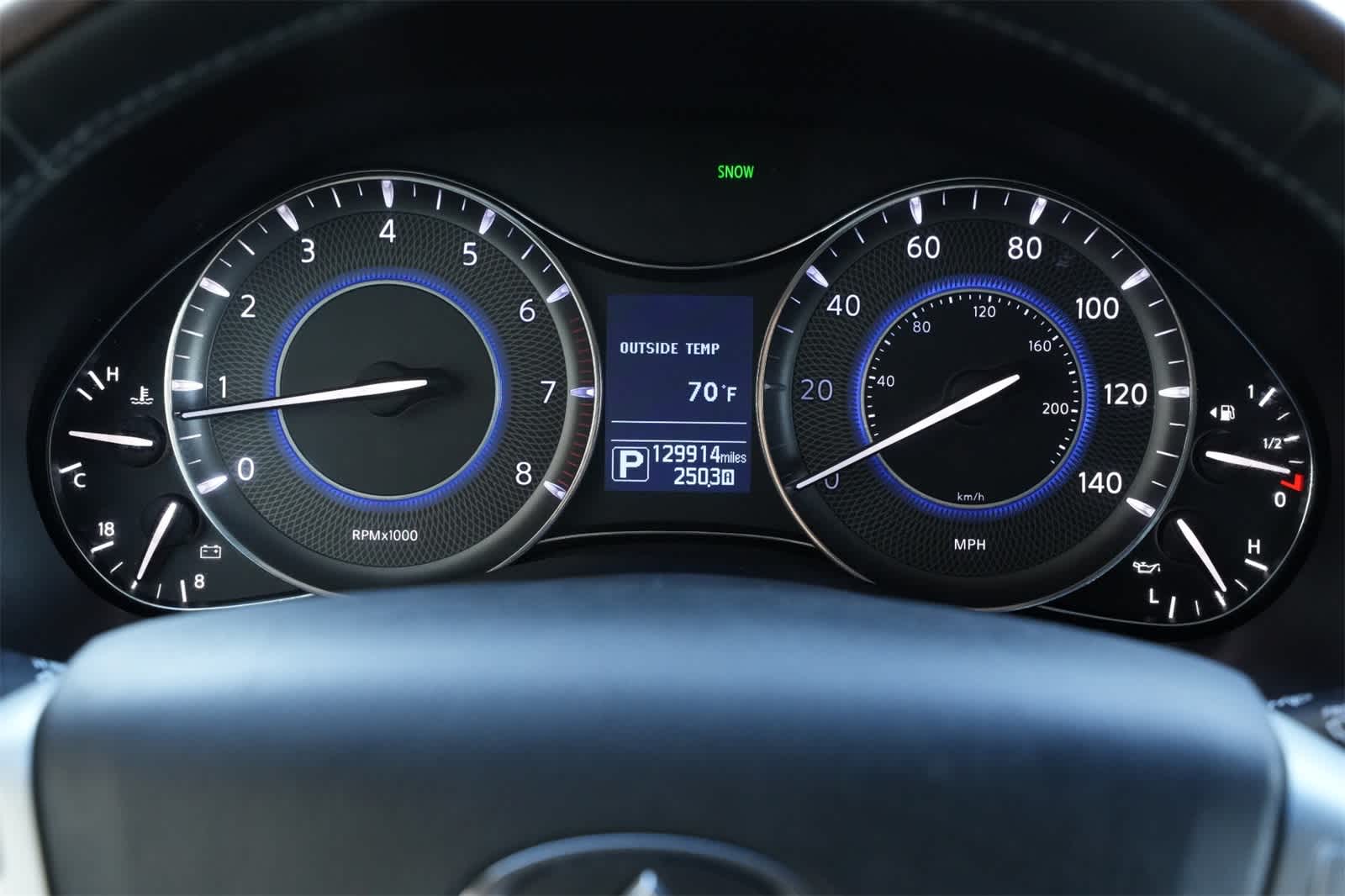 Thumbnail: 2017 INFINITI QX80 - 12