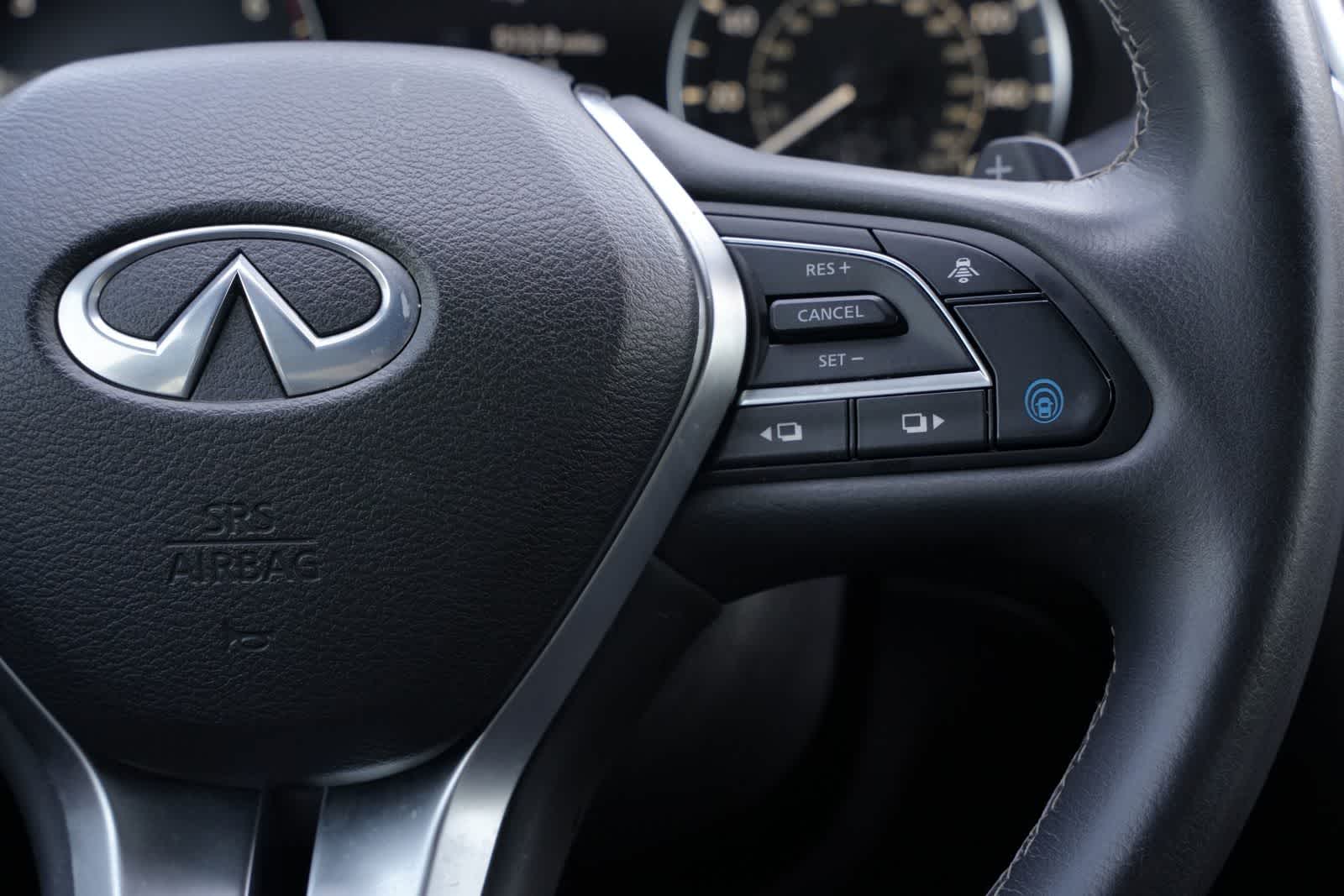 Thumbnail: 2023 INFINITI QX55 - 10