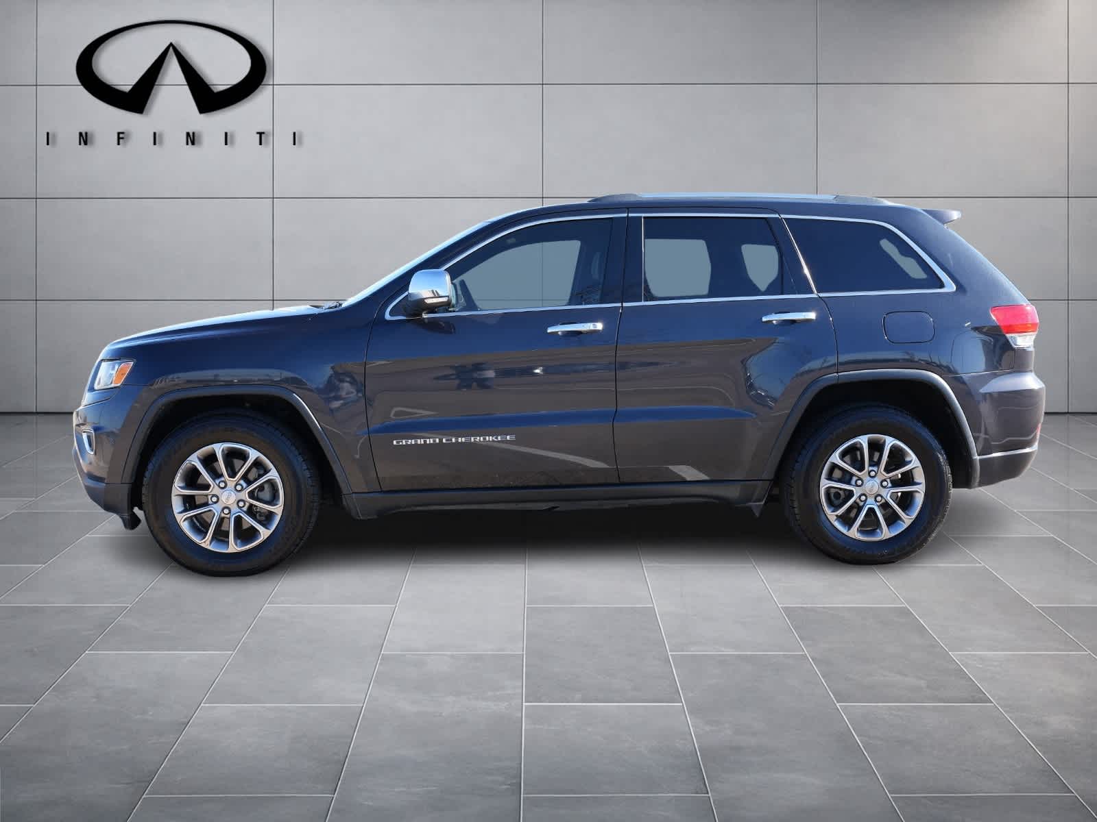 Thumbnail: 2014 Jeep Grand Cherokee - 4